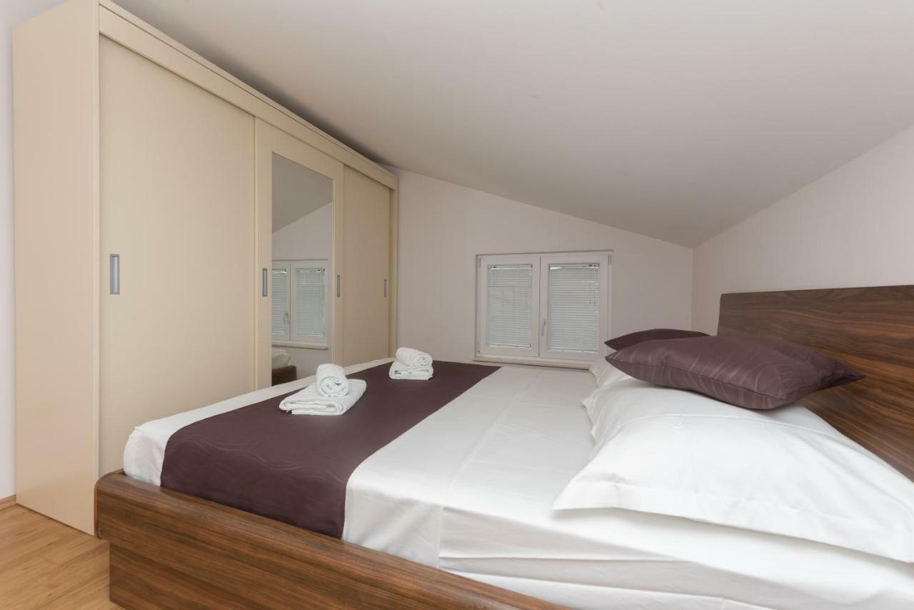 מאקרסקה Apartments Naja מראה חיצוני תמונה