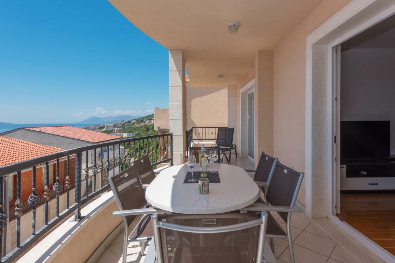 מאקרסקה Apartments Naja מראה חיצוני תמונה